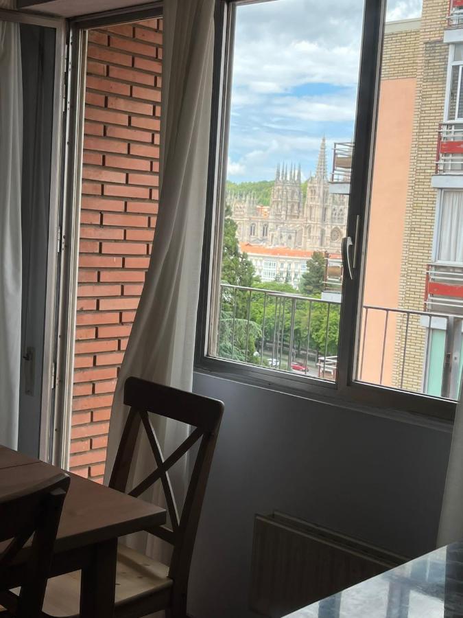 Atuaire Home Gran Apartamento Con Vistas A La Catedral De Burgo Buitenkant foto