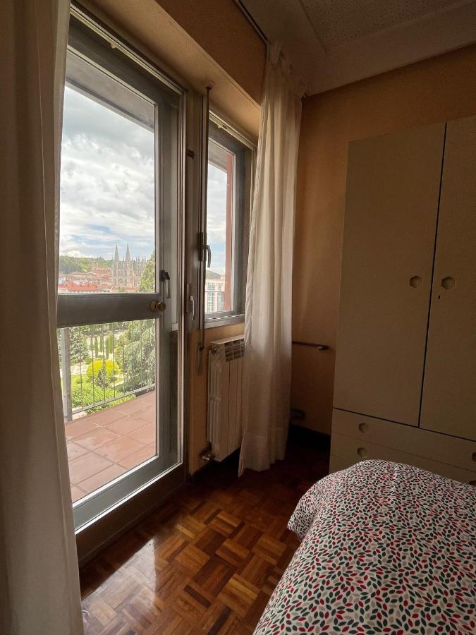 Atuaire Home Gran Apartamento Con Vistas A La Catedral De Burgo Buitenkant foto
